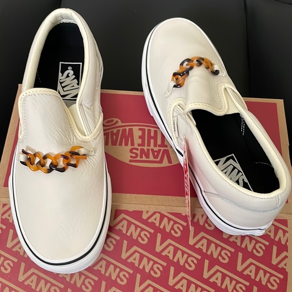 Vans Shoes - classic white '19